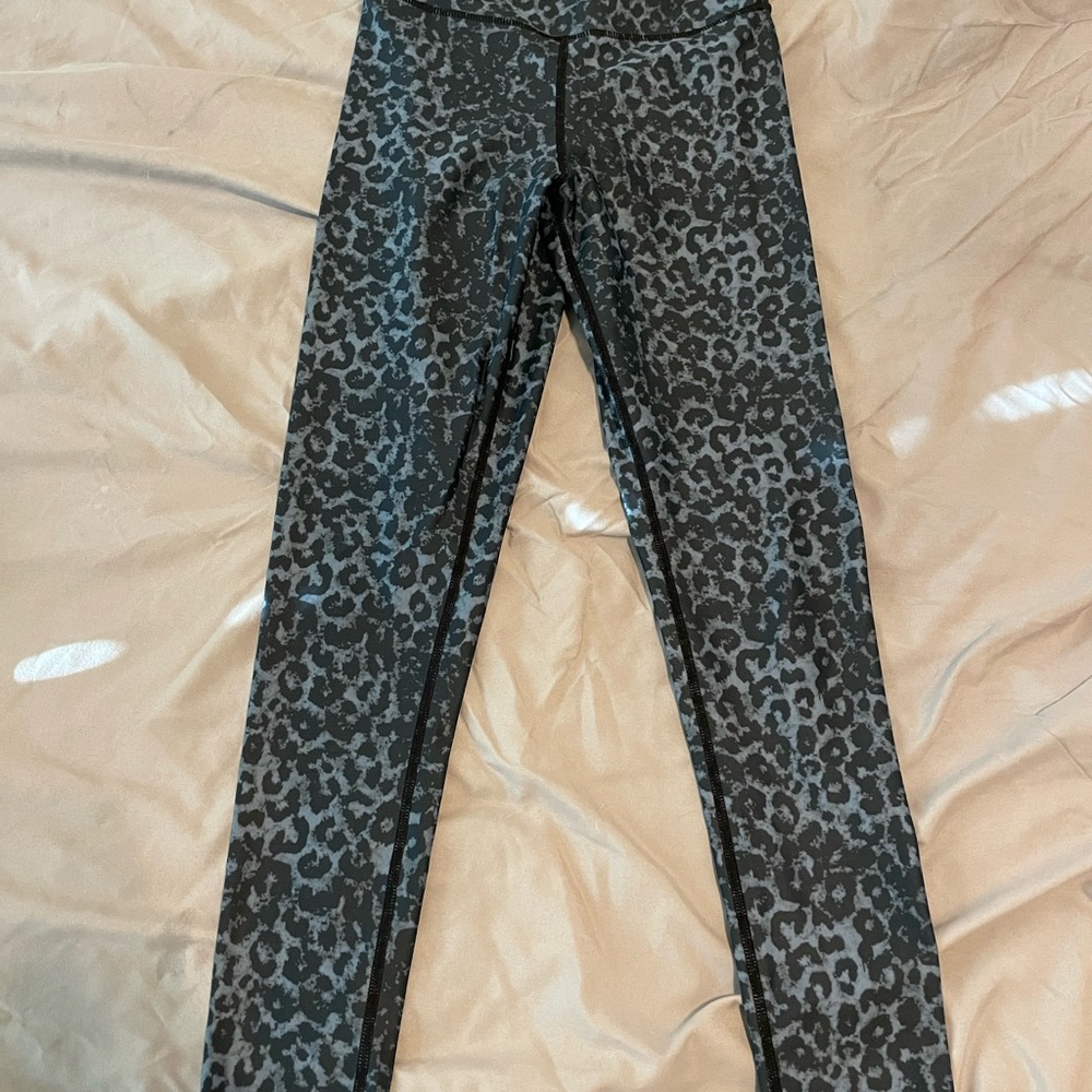 Scrunchie butt Zyia leggings!